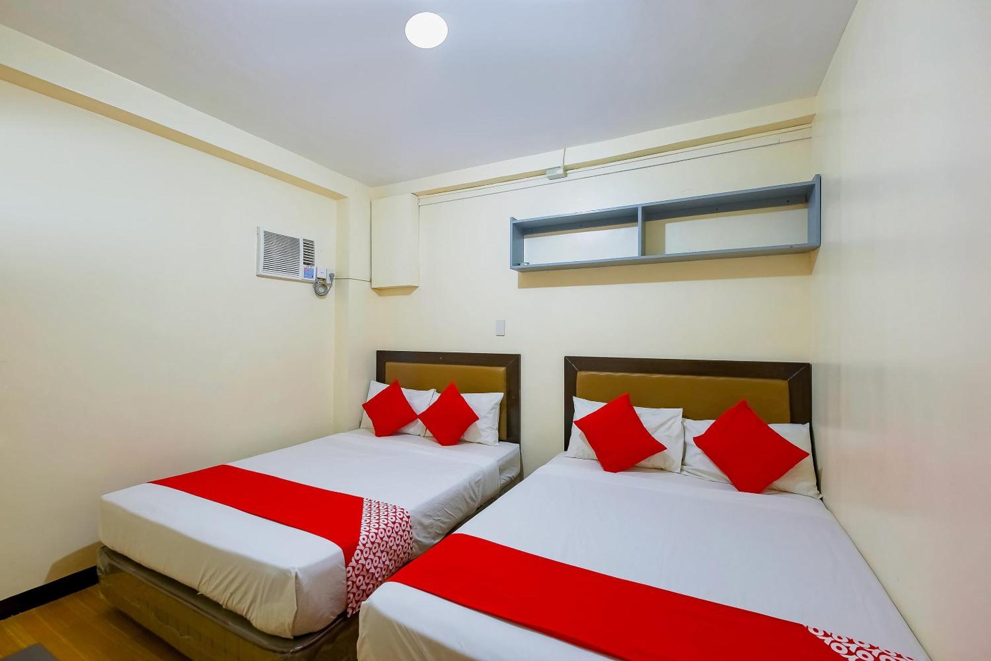 OYO 431 Apollo 11 Apartelle Pasay Esterno foto