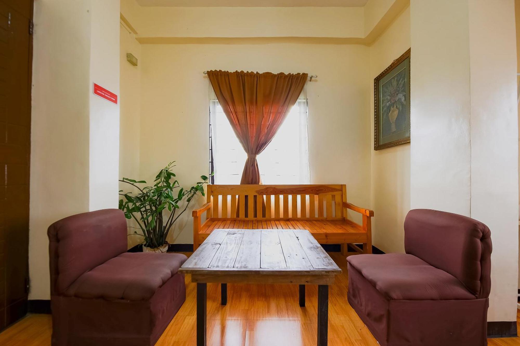 OYO 431 Apollo 11 Apartelle Pasay Esterno foto