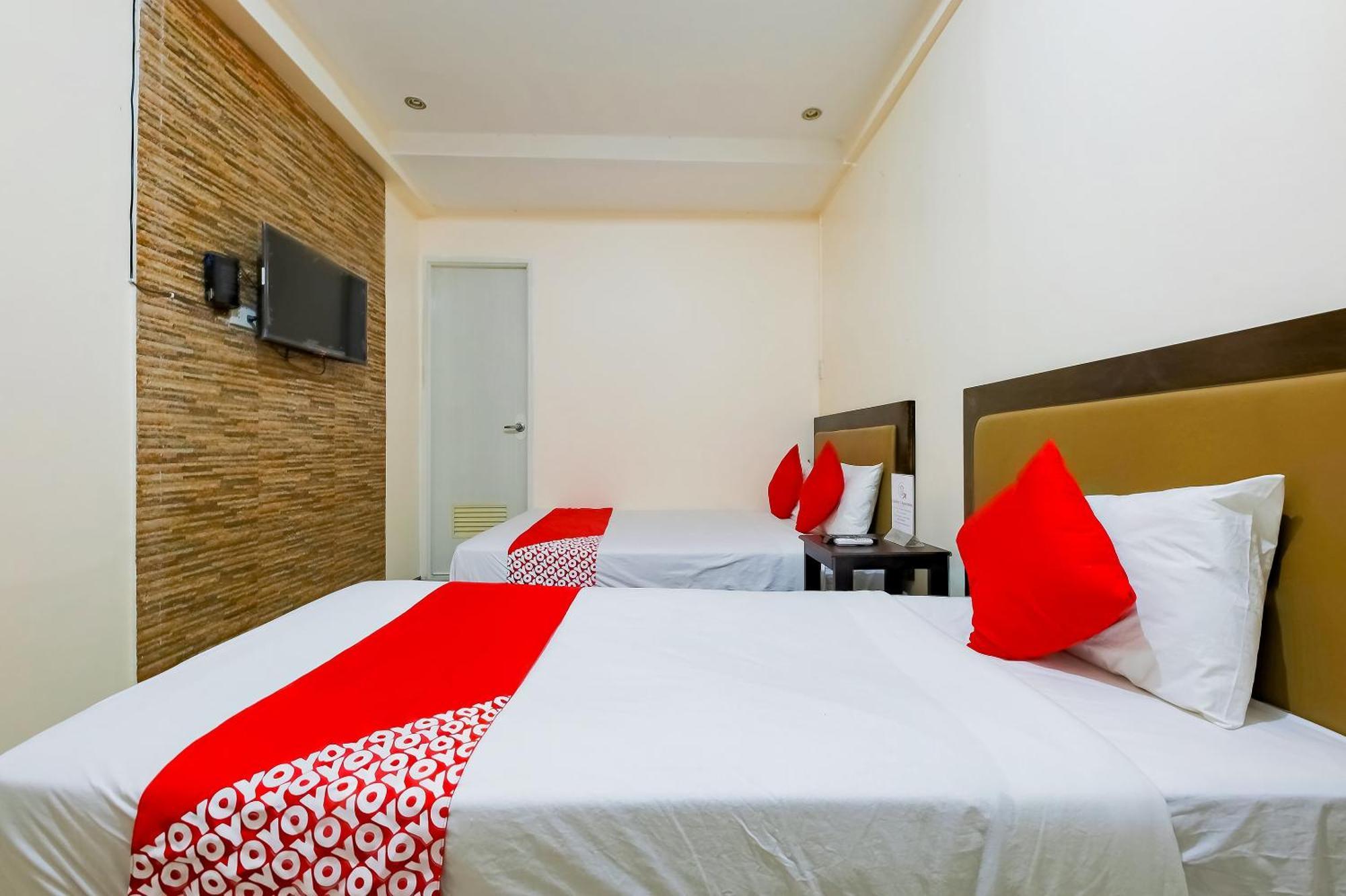 OYO 431 Apollo 11 Apartelle Pasay Esterno foto