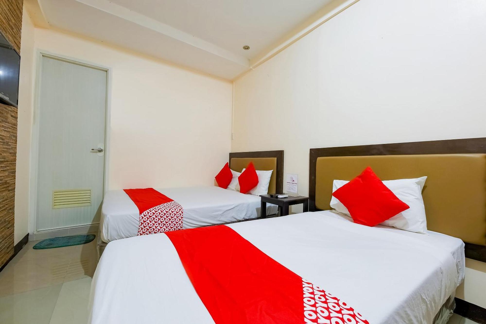 OYO 431 Apollo 11 Apartelle Pasay Esterno foto