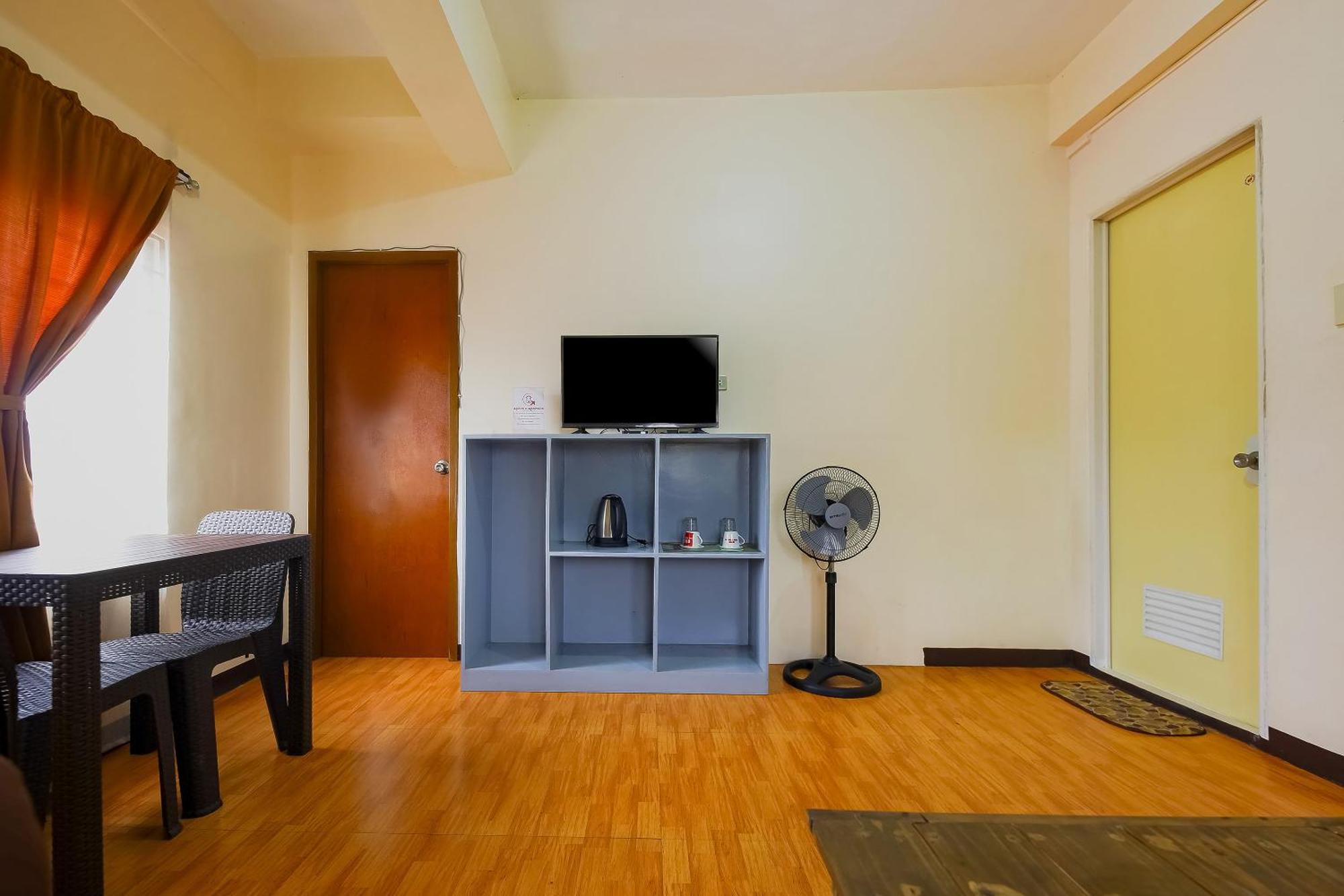 OYO 431 Apollo 11 Apartelle Pasay Esterno foto